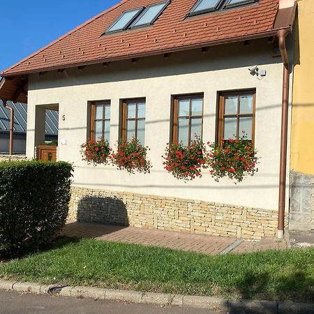 Appartamento Gárdonyi Apartman Eger Esterno foto