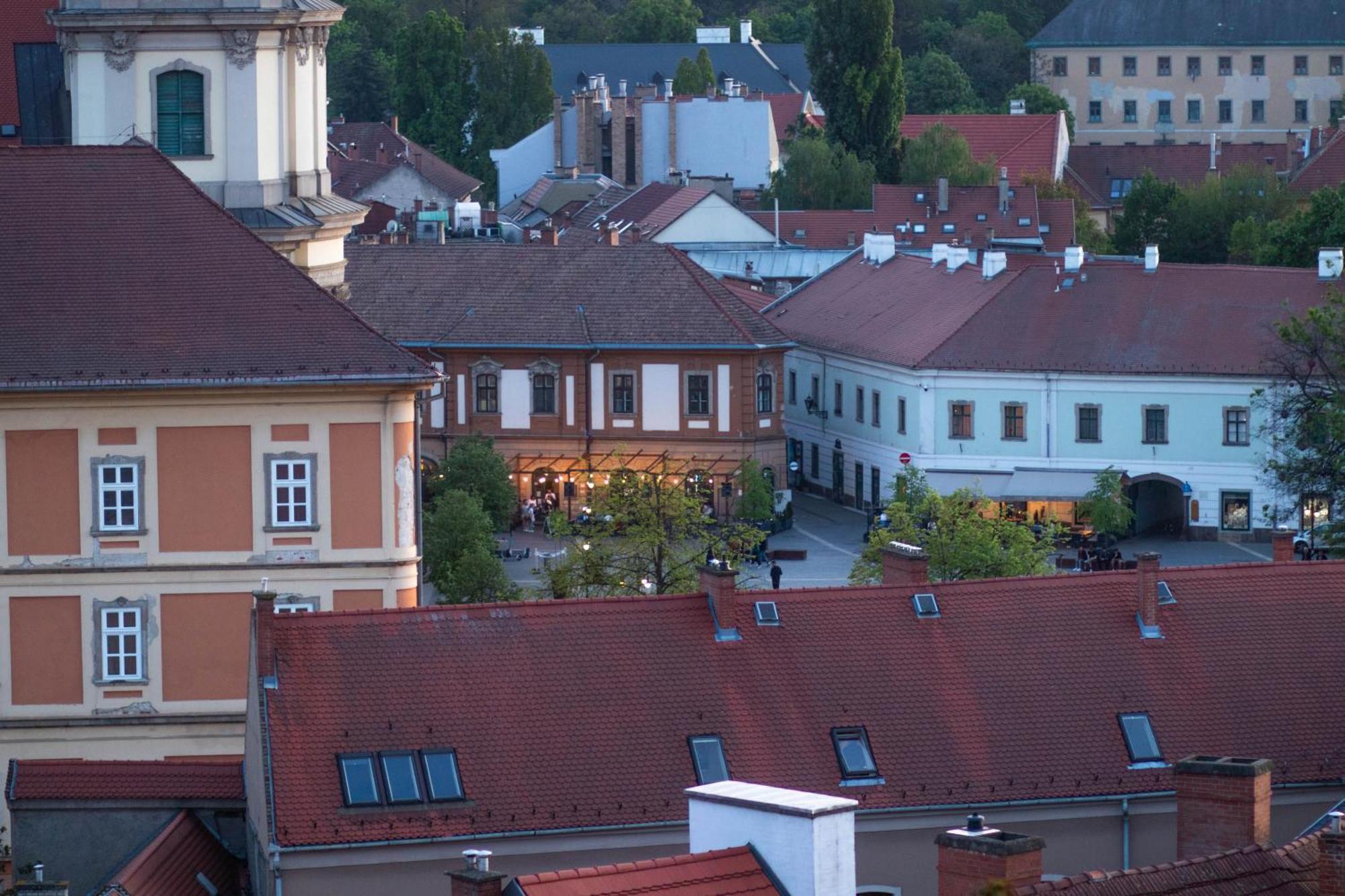 Appartamento Gárdonyi Apartman Eger Esterno foto