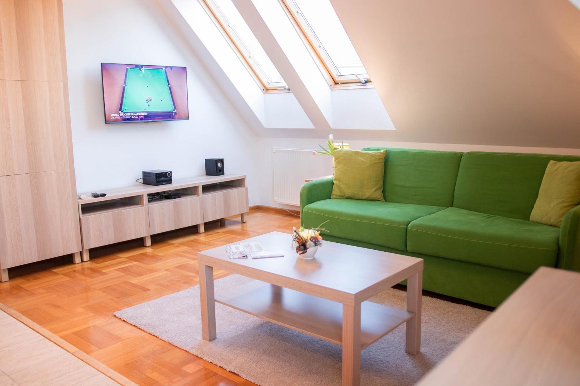 Appartamento Gárdonyi Apartman Eger Esterno foto