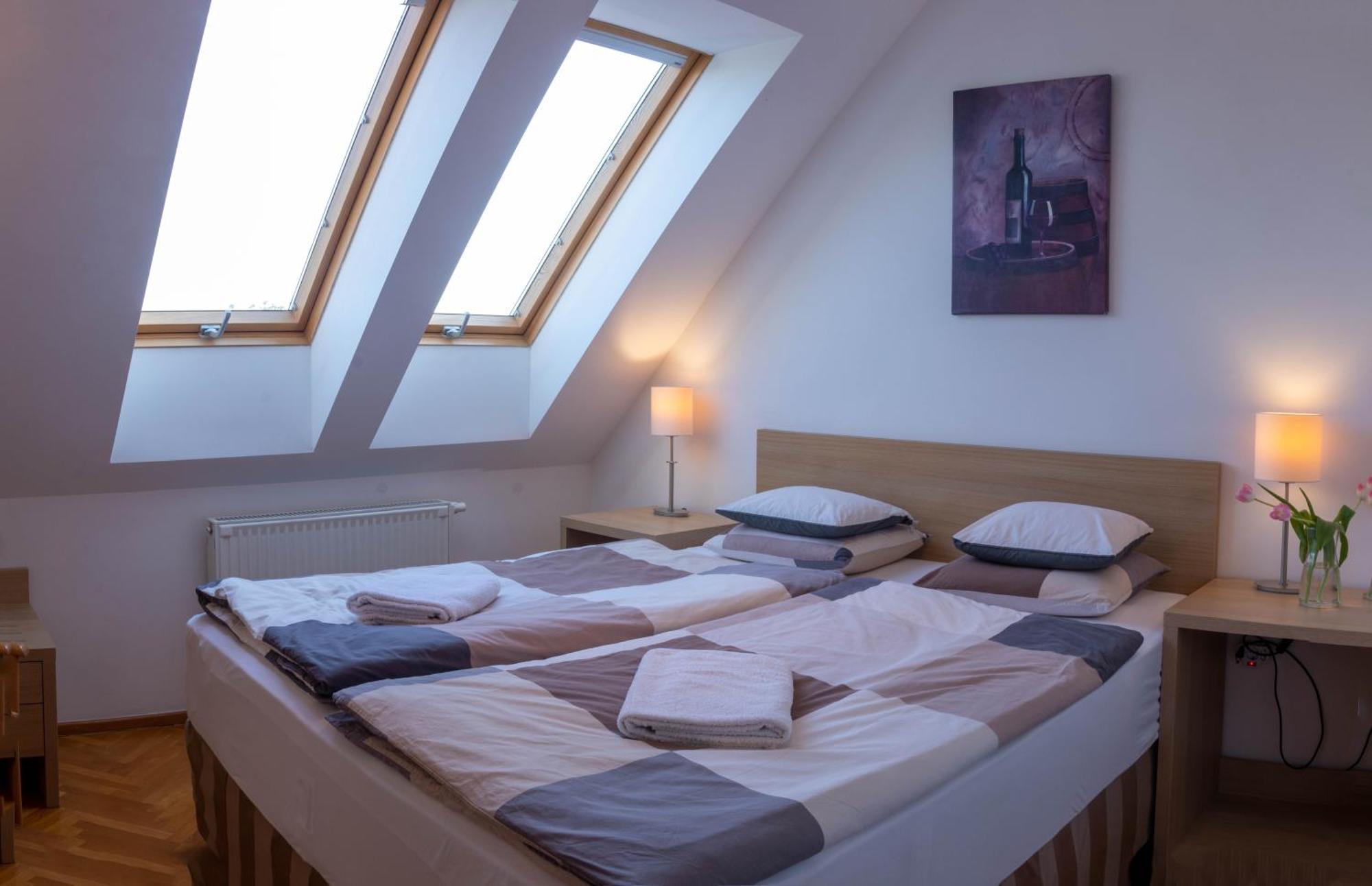 Appartamento Gárdonyi Apartman Eger Esterno foto