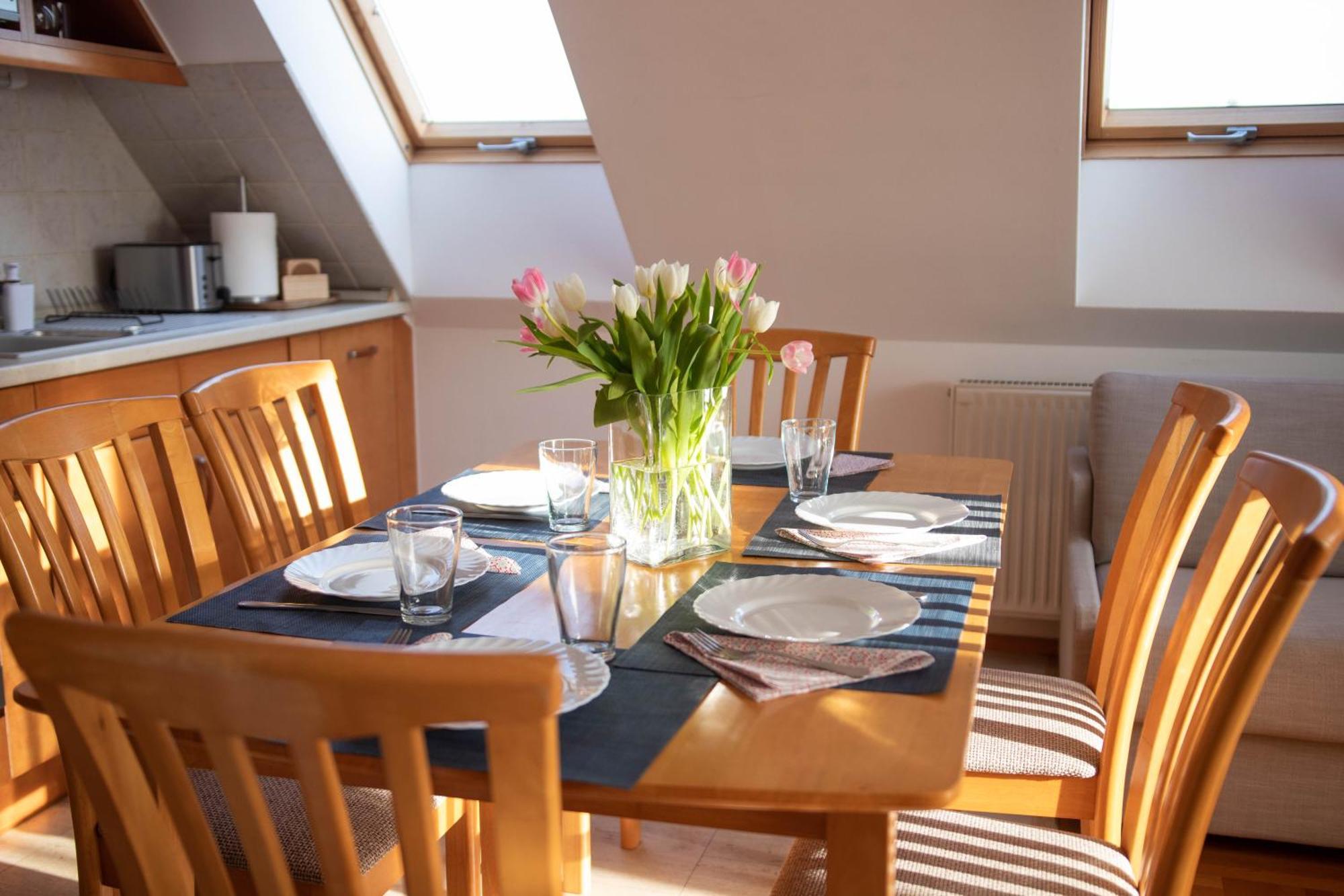 Appartamento Gárdonyi Apartman Eger Esterno foto
